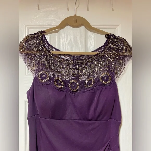 Xscape Brand Size 12 Plum Color Long Gown - Picture 12 of 13